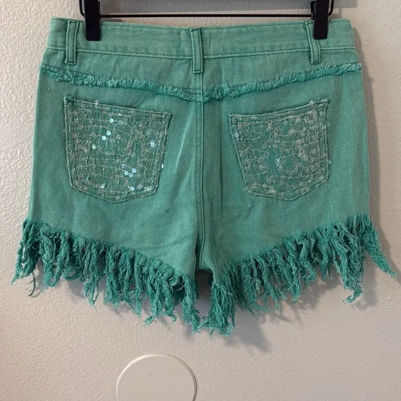 NWOT- POL- Fringed Green Denim Shorts - Picture 2 of 3